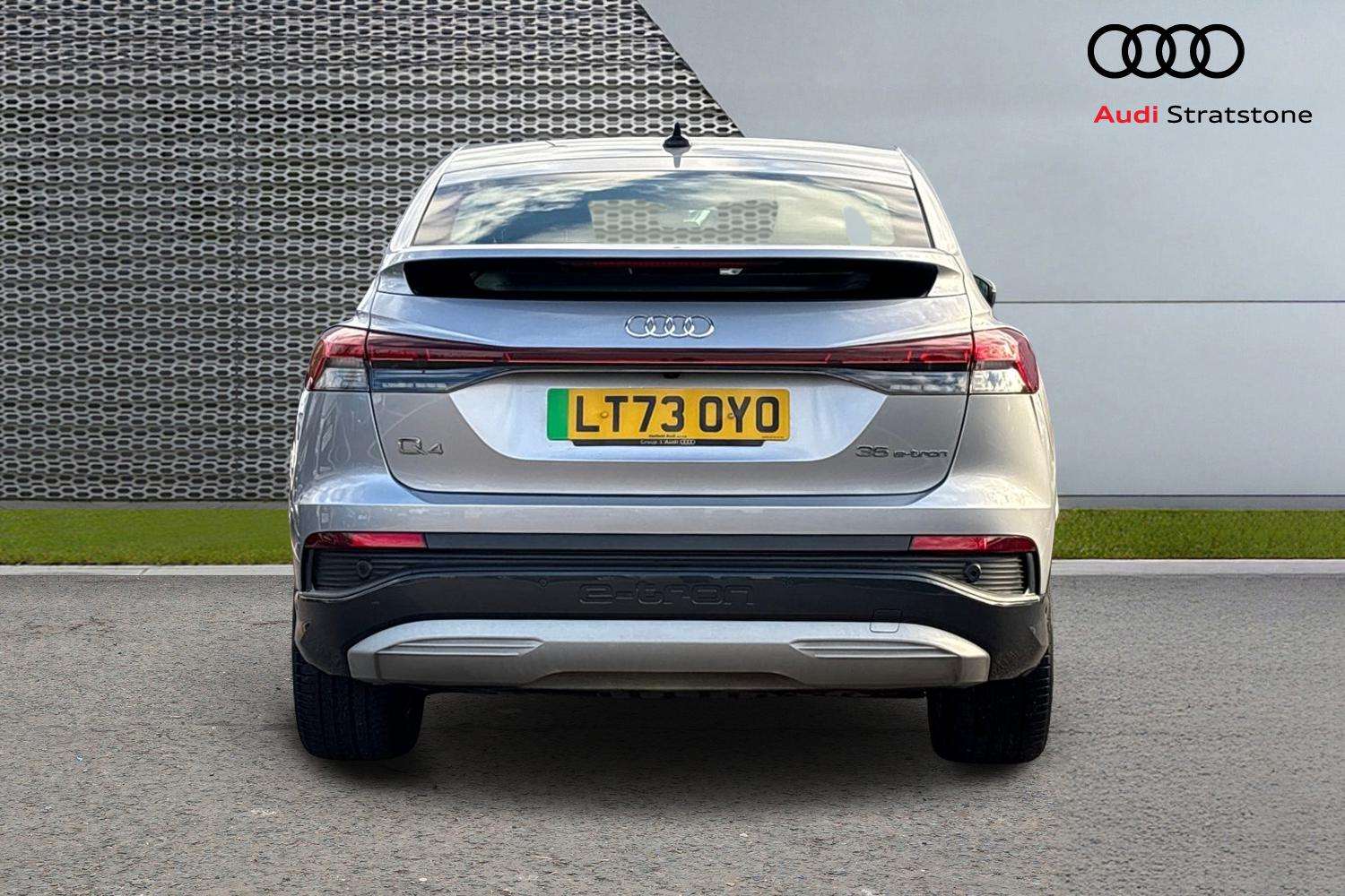 Used Audi Q4 e-tron 2023 for sale - 76624635: Photo 7