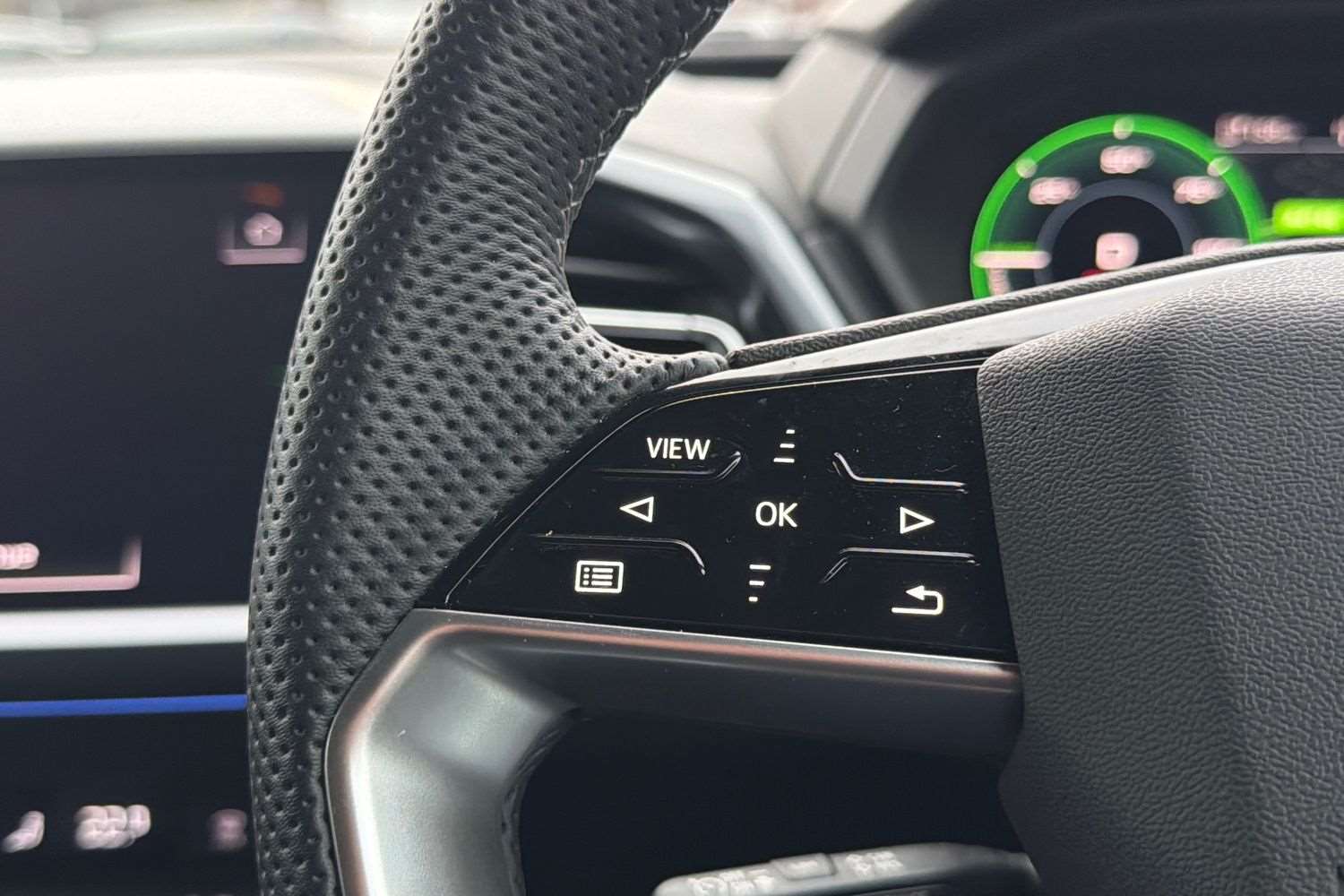 Used Audi Q4 e-tron 2024 for sale - 77044175: Photo 16