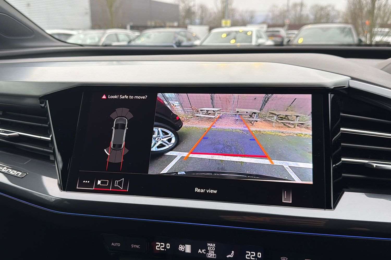 Used Audi Q4 e-tron 2024 for sale - 77044175: Photo 26