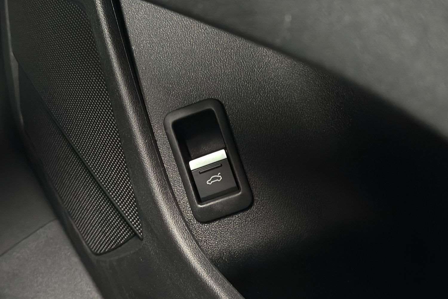 Used Audi Q4 e-tron 2024 for sale - 77044175: Photo 34