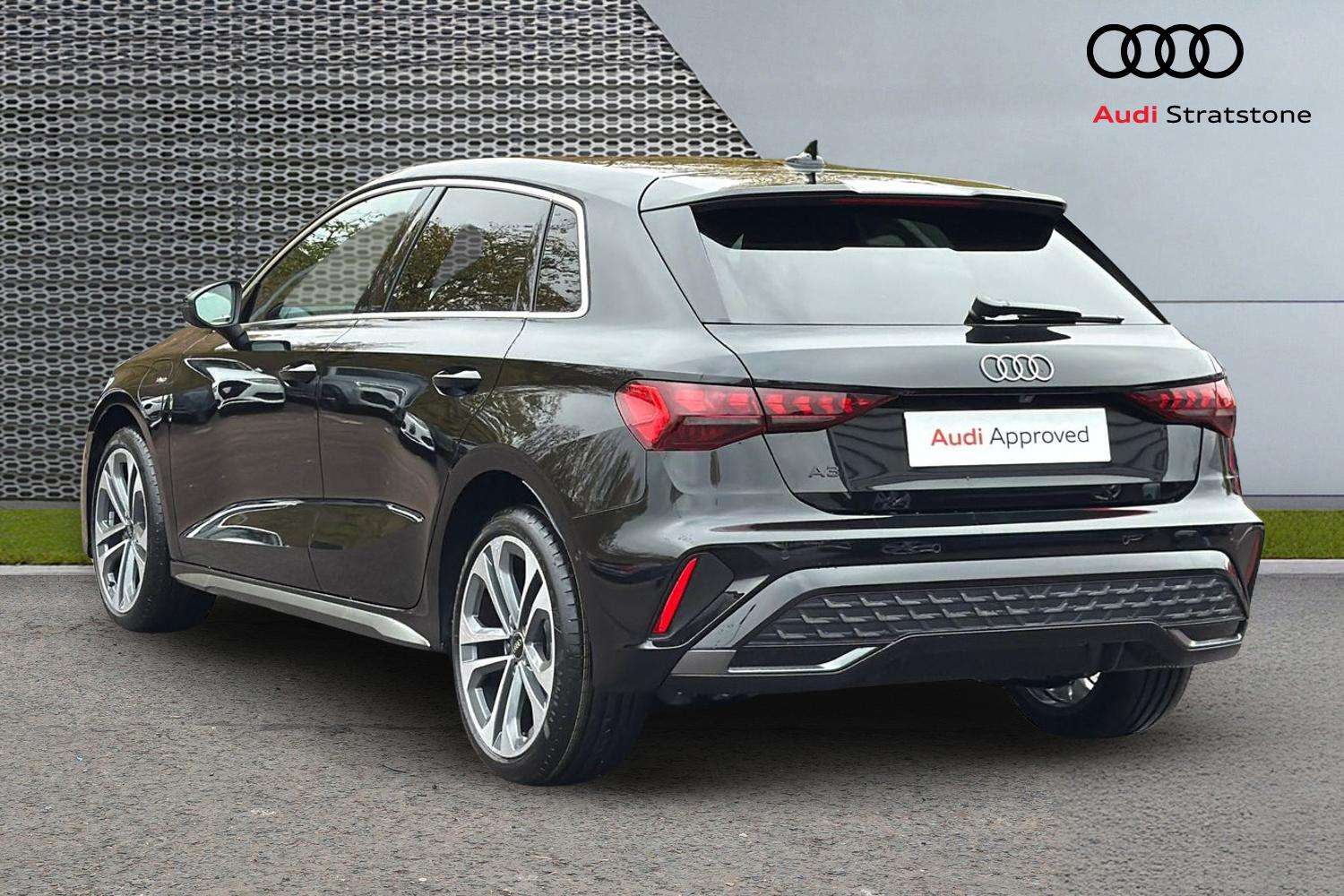 Used Audi A3 2025 for sale - 77076641: Photo 3