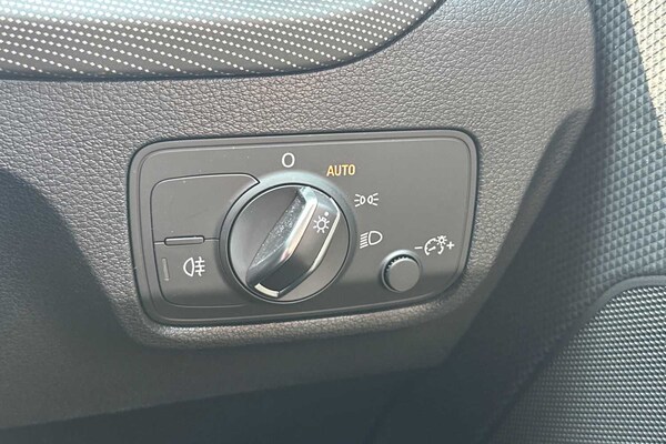 Used Audi Q2 2022 for sale - 75405402: Photo 28