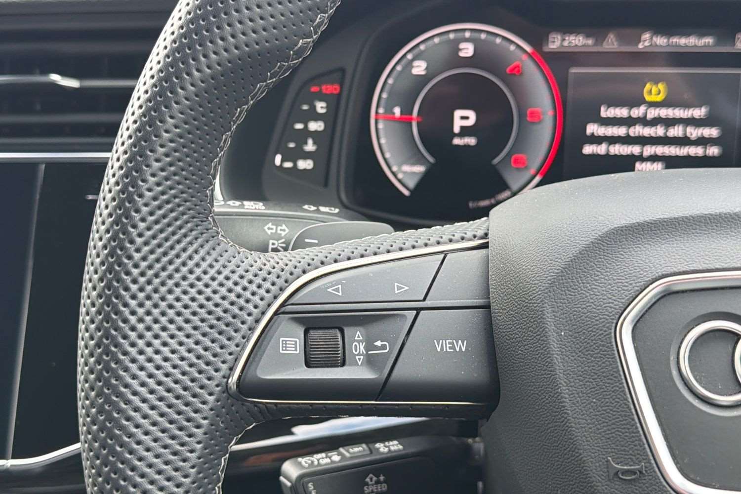 Used Audi Q7 for sale - 78129687: Photo 16