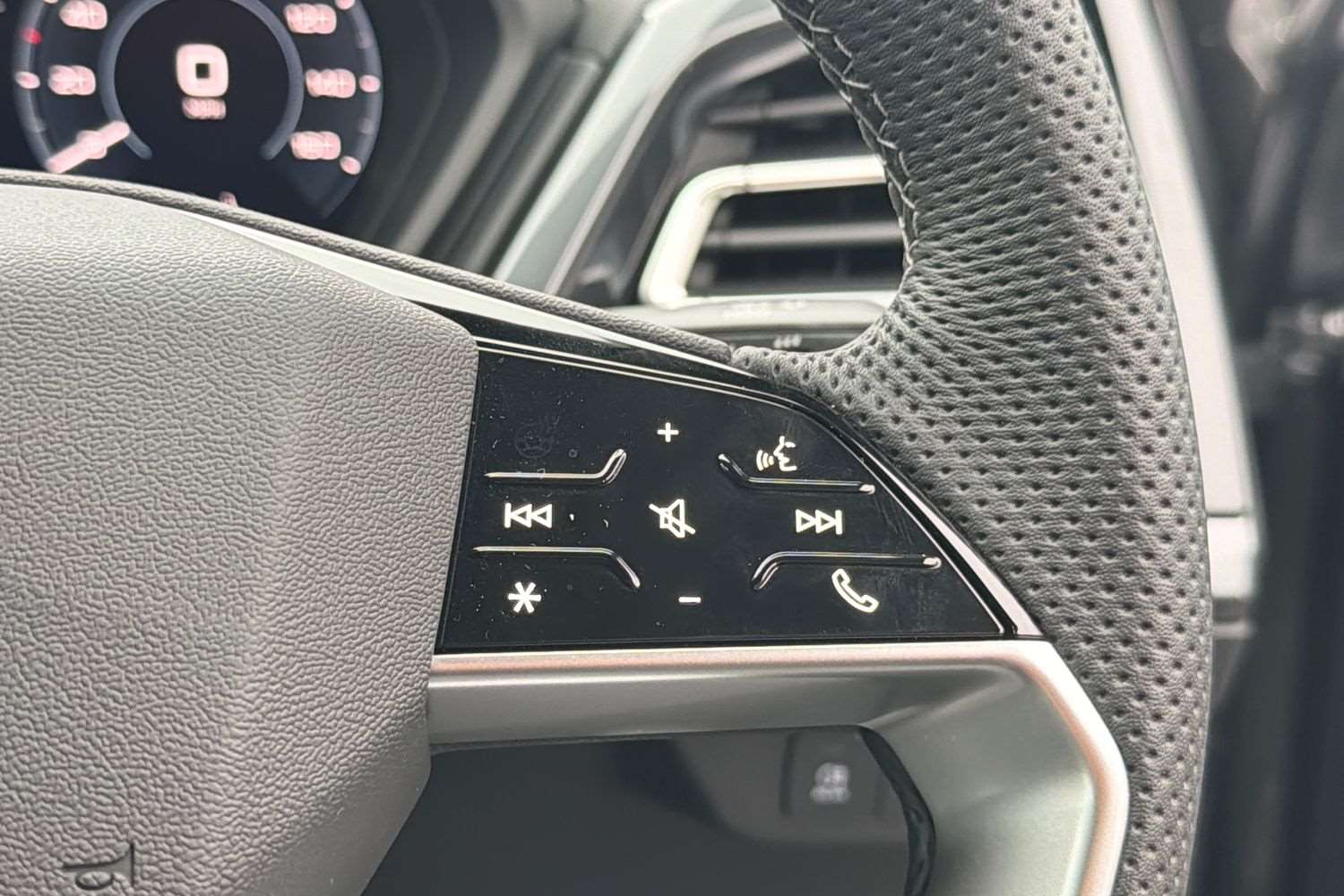 Used Audi Q4 e-tron 2025 for sale - 76401412: Photo 17