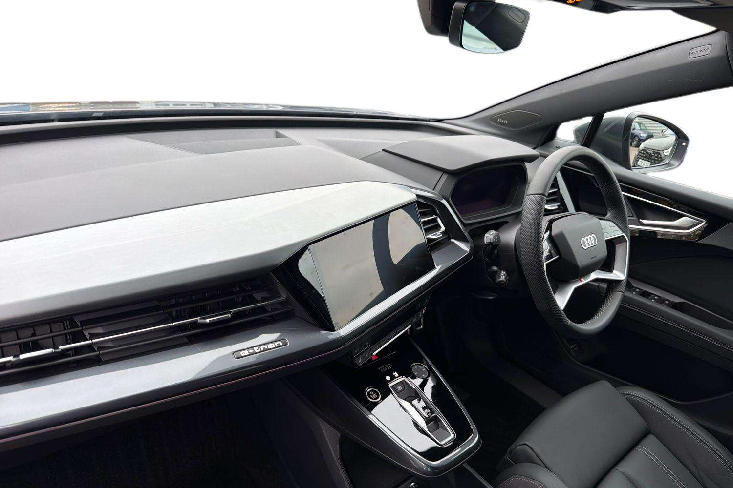 Used Audi Q4 e-tron 2025 for sale - 76401412: Photo 2