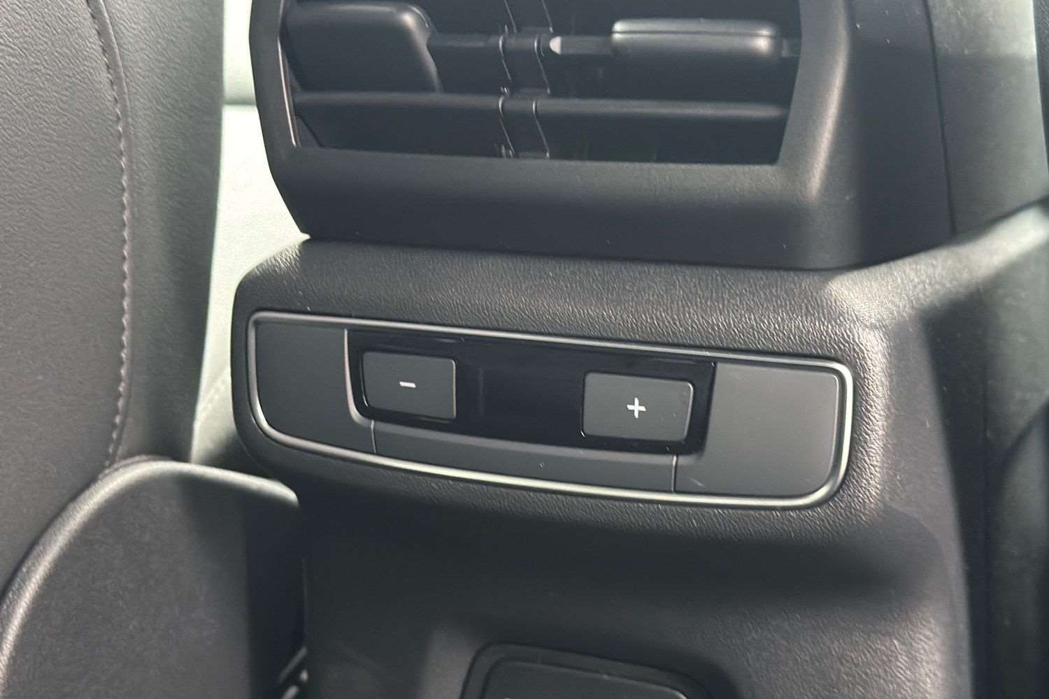 Used Audi Q4 e-tron 2025 for sale - 76401412: Photo 23