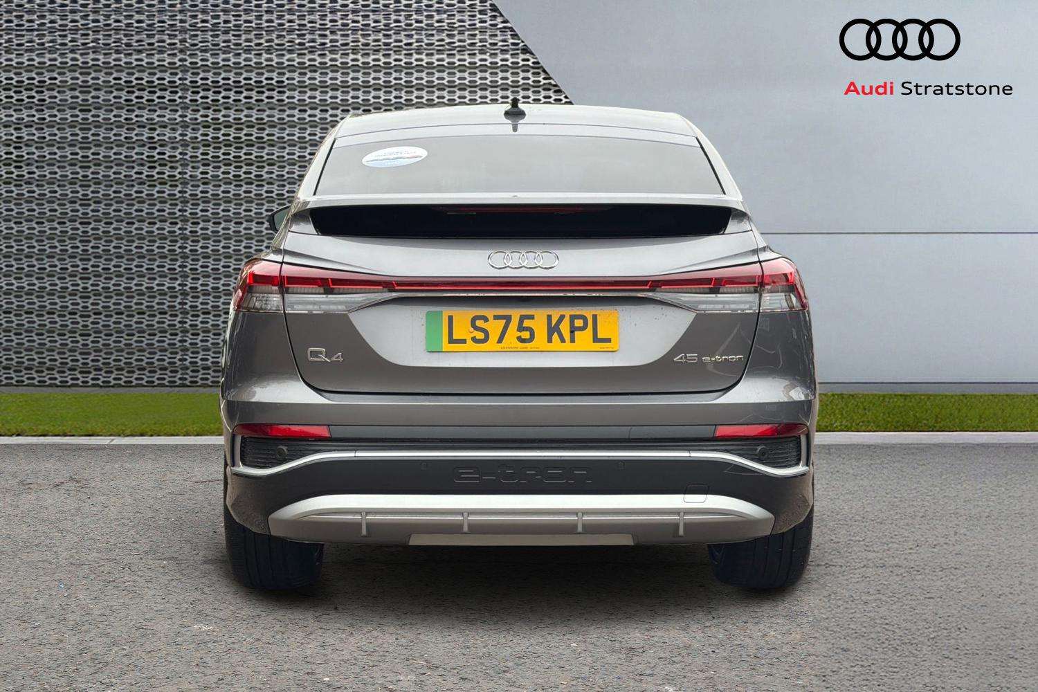 Used Audi Q4 e-tron 2025 for sale - 76401412: Photo 7