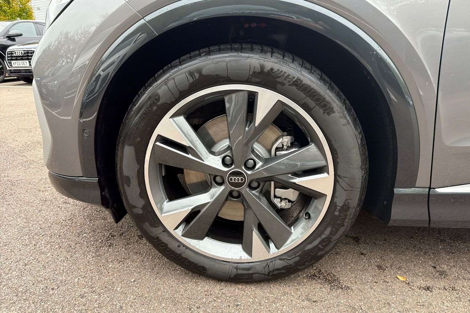 Used Audi Q4 e-tron 2025 for sale - 76401412: Photo 9