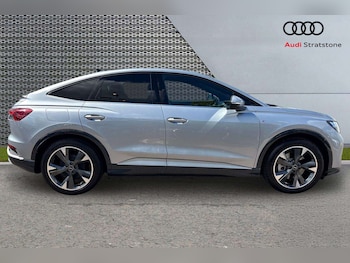 Used Audi Q4 e-tron 2024 for sale - 78337901: Photo