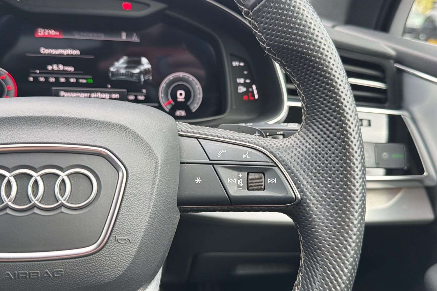 Used Audi Q7 2022 for sale - 78188055: Photo 17