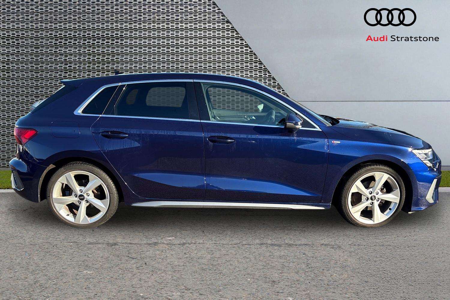 Used Audi A3 2023 for sale - 76804752: Photo 4