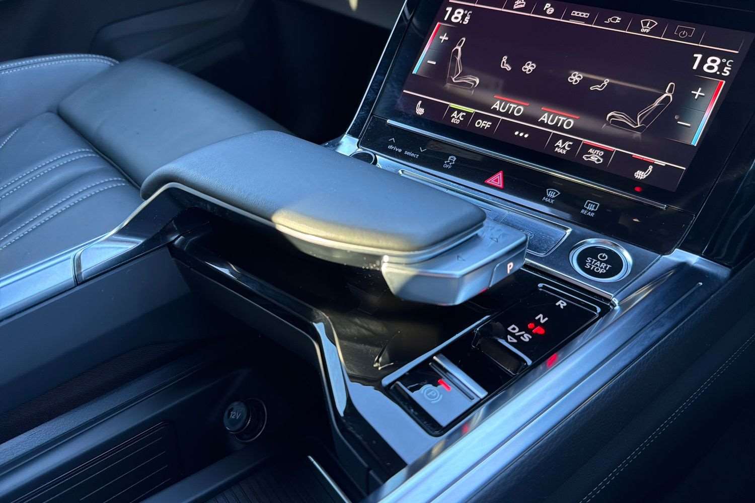 Used Audi Q8 2024 for sale - 76789436: Photo 15