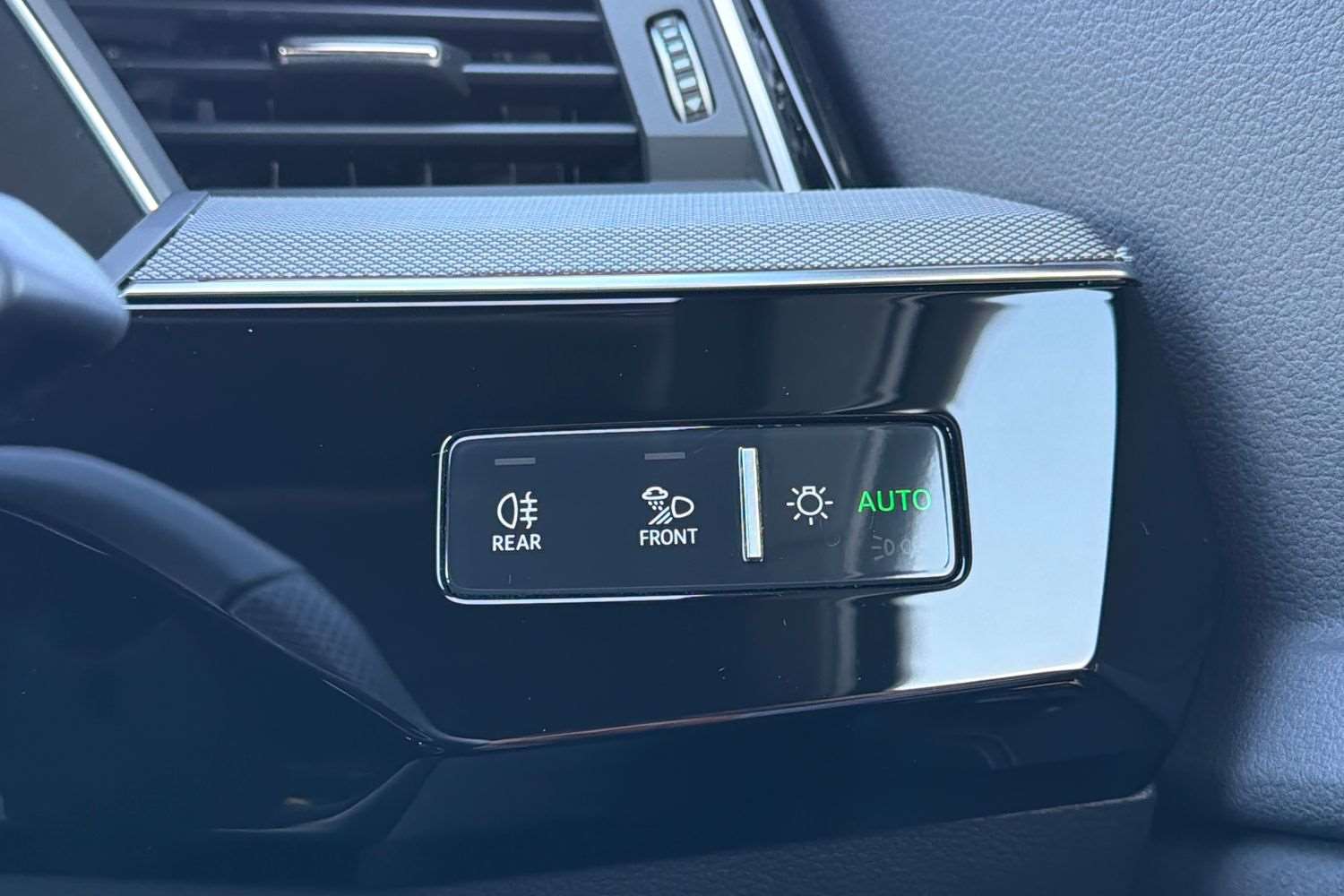 Used Audi Q8 2024 for sale - 76789436: Photo 35