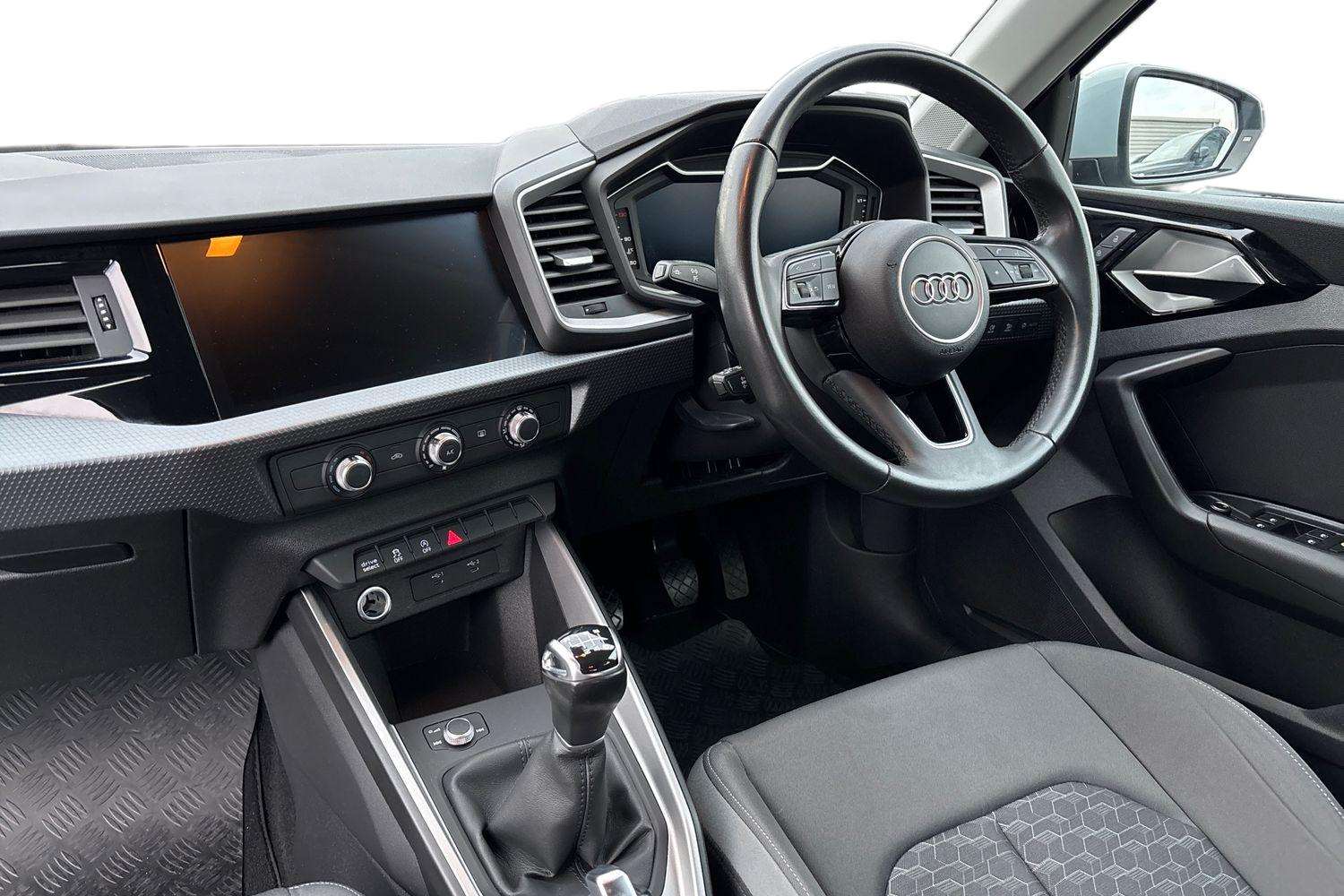 Used Audi A1 2022 for sale - 76648959: Photo 2