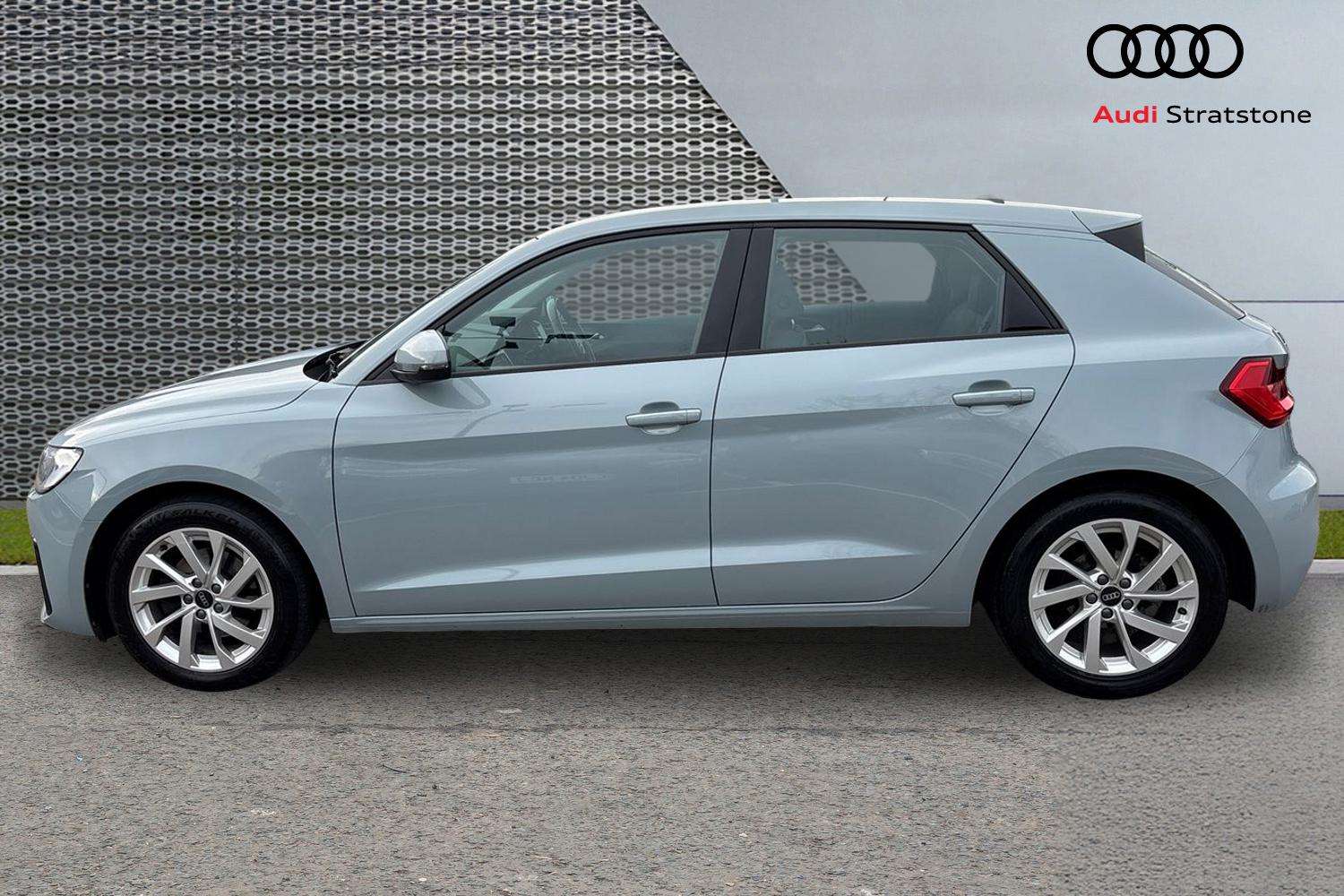 Used Audi A1 2022 for sale - 76648959: Photo 8