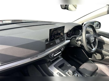 Used Audi Q5 2023 for sale - 75981366: Photo 2