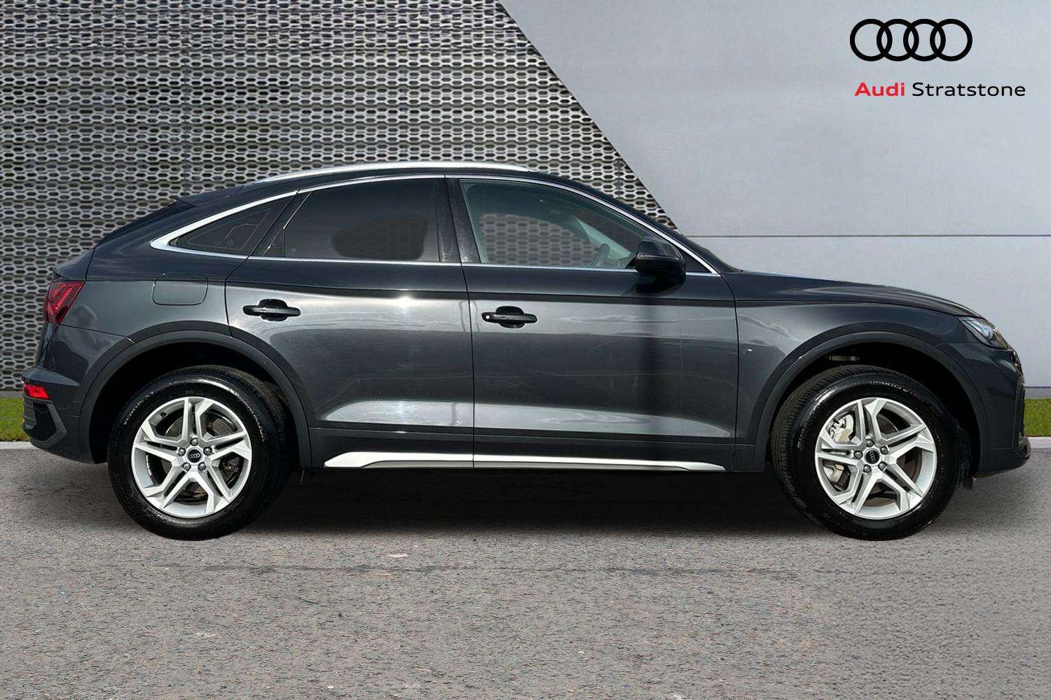 Used Audi Q5 2023 for sale - 75981366: Photo 4