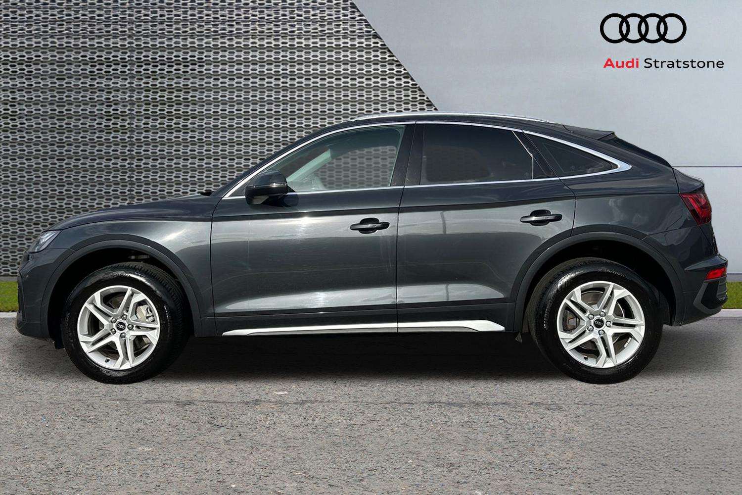Used Audi Q5 2023 for sale - 75981366: Photo 8