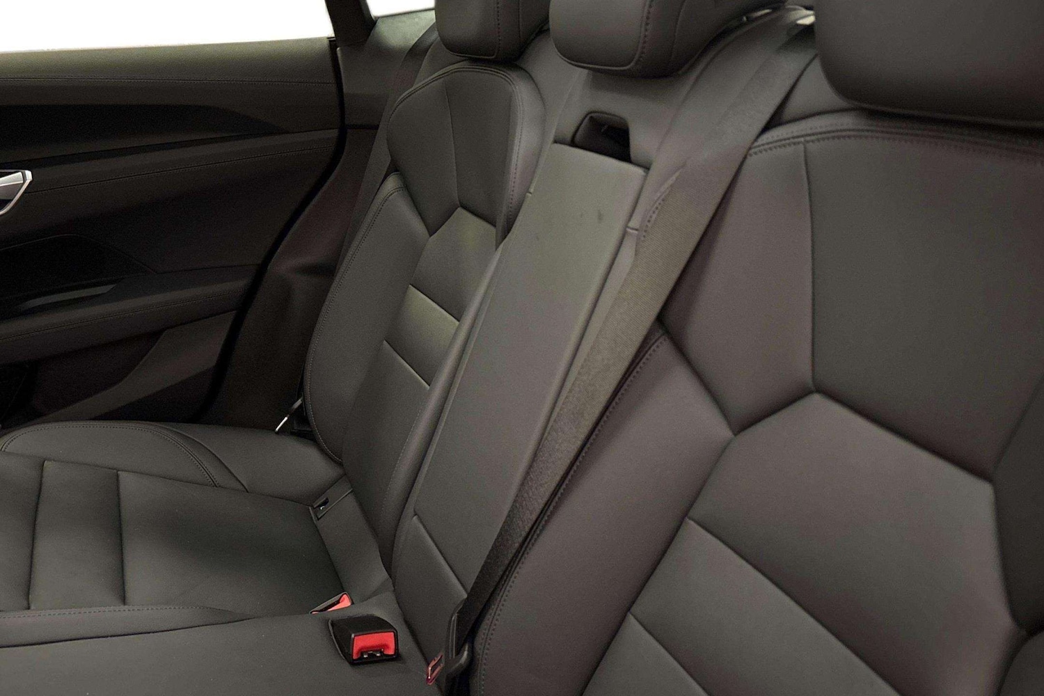 Used Audi e-tron GT 2022 for sale - 77772211: Photo 7