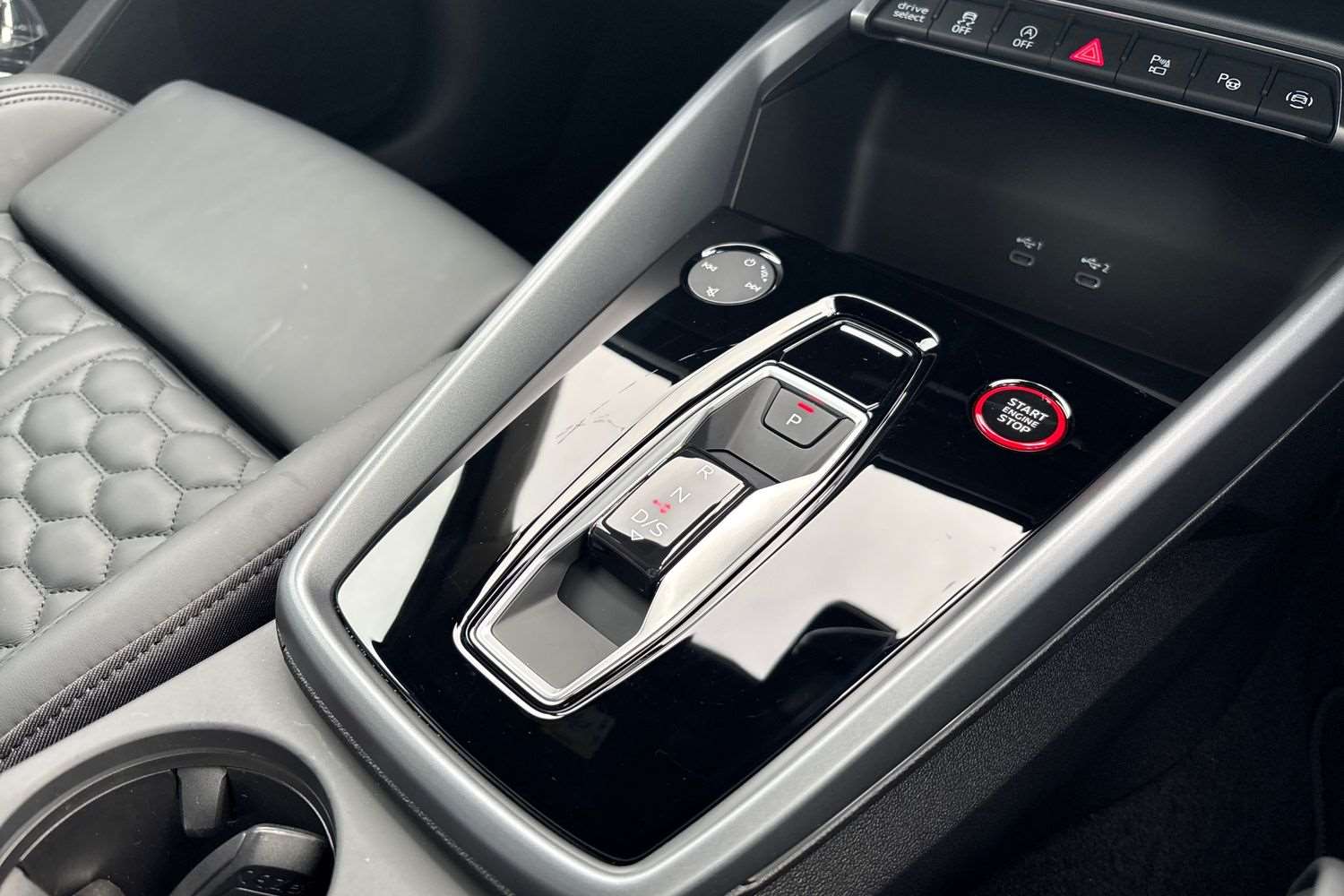 Used Audi RS3 2025 for sale - 77361349: Photo 15