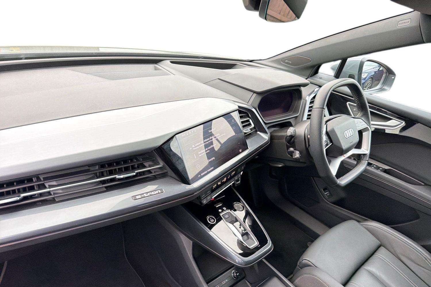 Used Audi Q4 e-tron 2024 for sale - 78161340: Photo 2