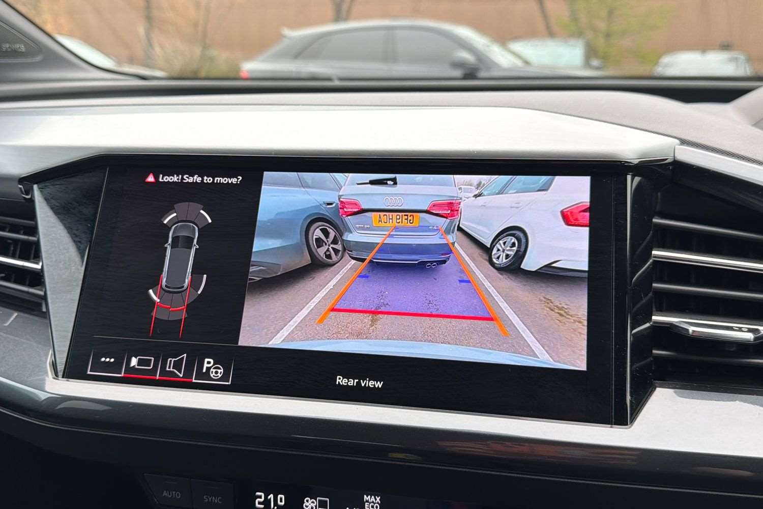 Used Audi Q4 e-tron 2024 for sale - 78161340: Photo 26