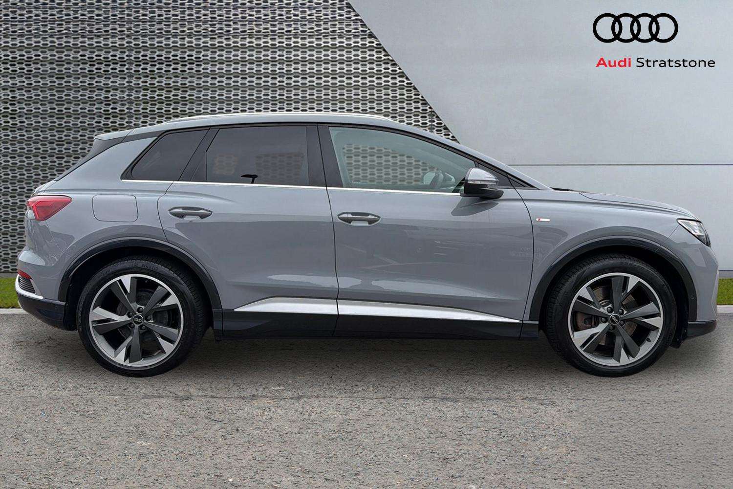 Used Audi Q4 e-tron 2024 for sale - 78161340: Photo 4