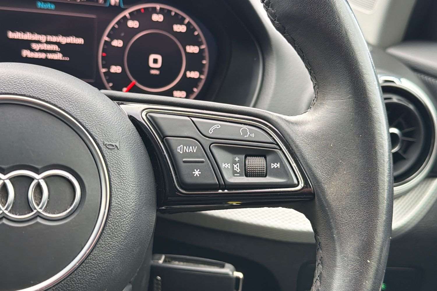 Used Audi Q2 2021 for sale - 76141558: Photo 17