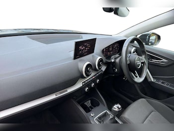 Used Audi Q2 2021 for sale - 76141558: Photo 2