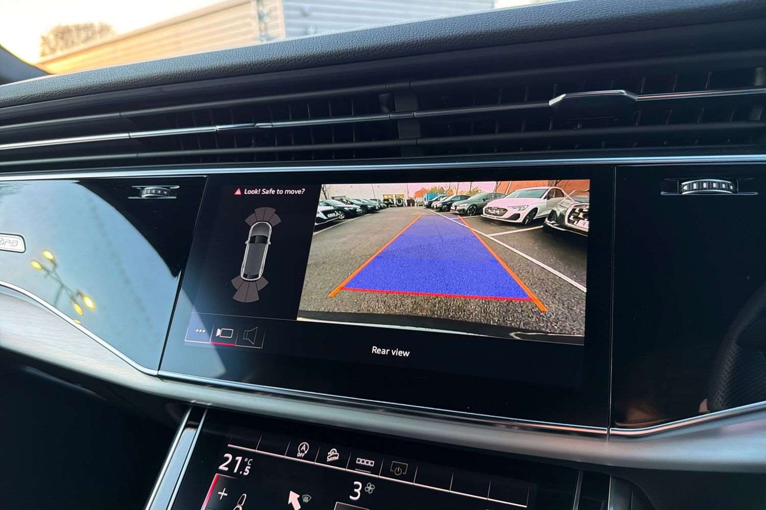 Used Audi Q8 2021 for sale - 77194425: Photo 26