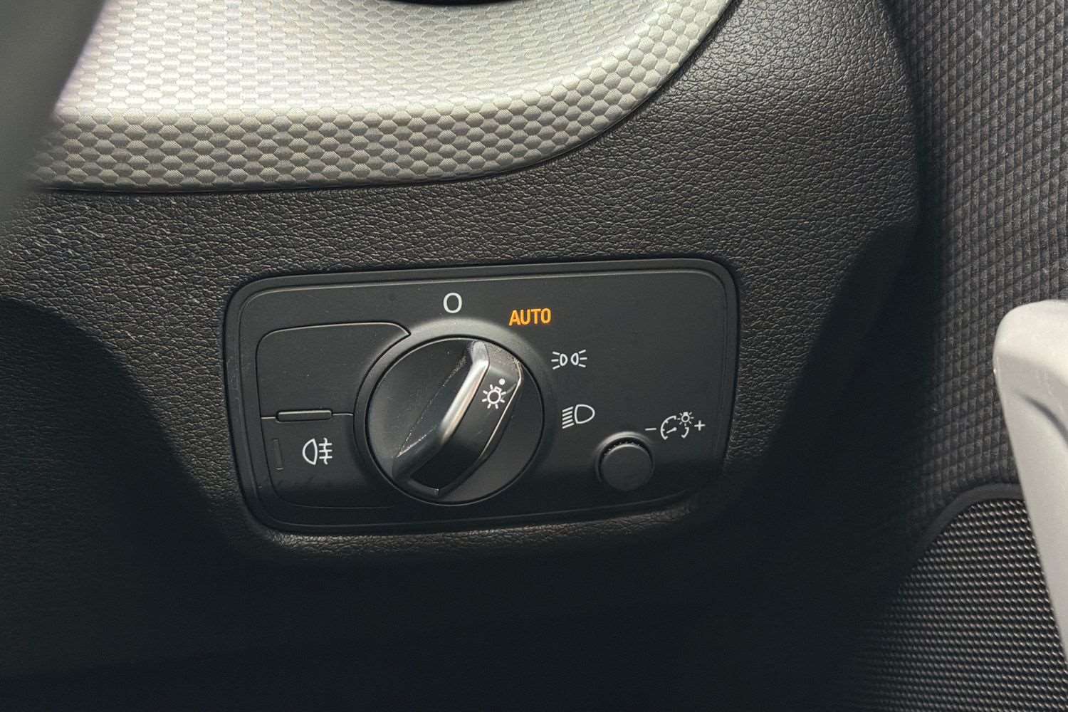 Used Audi Q2 2022 for sale - 76262435: Photo 32