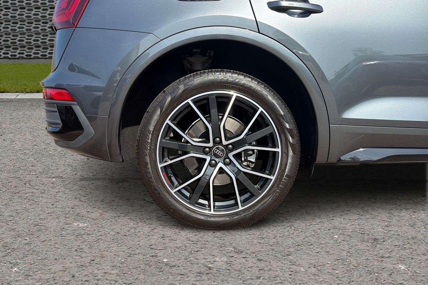 Used Audi Q5 2023 for sale - 78173867: Photo 10