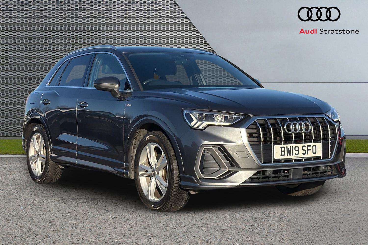 Used Audi Q3 2019 for sale - 76789344: Photo 1
