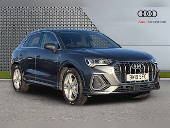 Audi - Q3