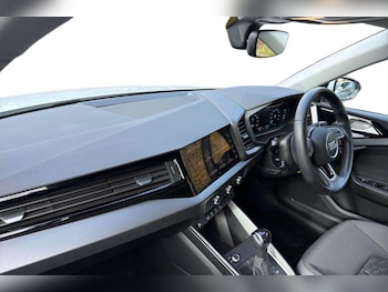 Used Audi A1 2023 for sale - 76298383: Photo 2