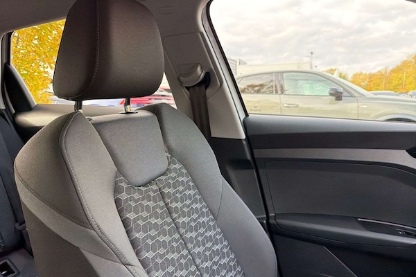 Used Audi A1 2023 for sale - 76298383: Photo 33