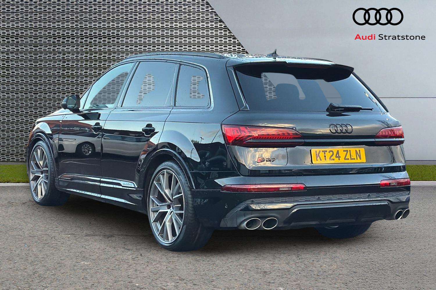 Used Audi Q7 2024 for sale - 77390004: Photo 3