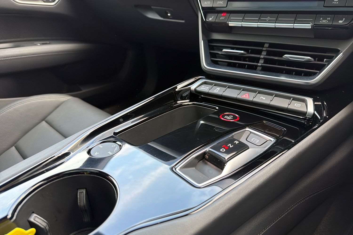 Used Audi e-tron GT 2022 for sale - 76141699: Photo 15
