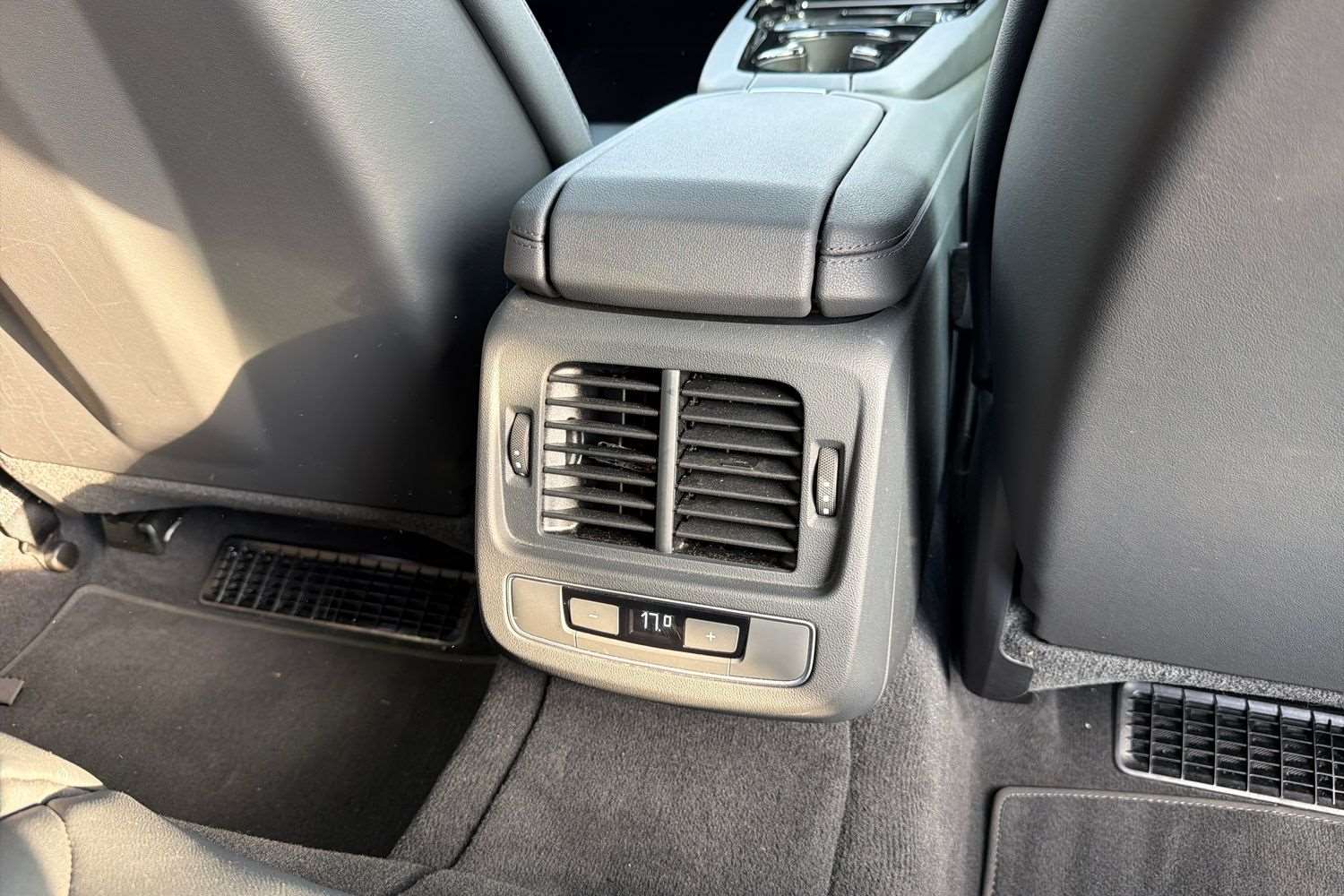 Used Audi e-tron GT 2022 for sale - 76141699: Photo 23