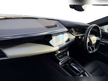 Used Audi e-tron GT 2022 for sale - 76141699: Photo