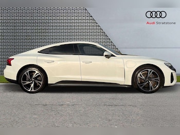 Used Audi e-tron GT 2022 for sale - 76141699: Photo