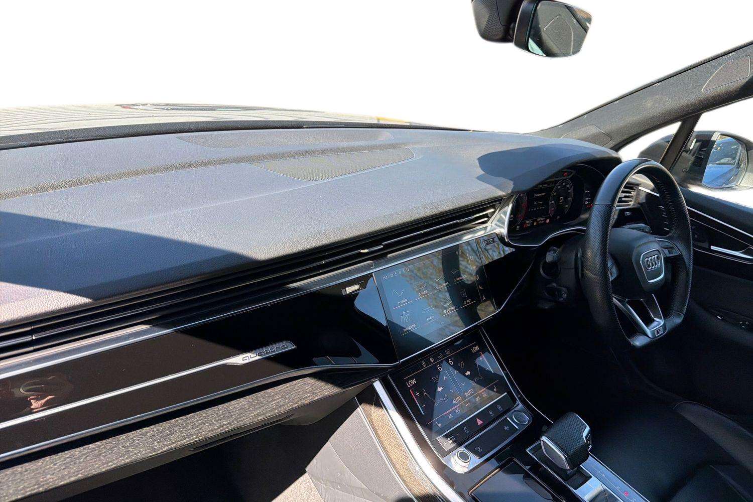 Used Audi Q7 2020 for sale - 78161634: Photo 2