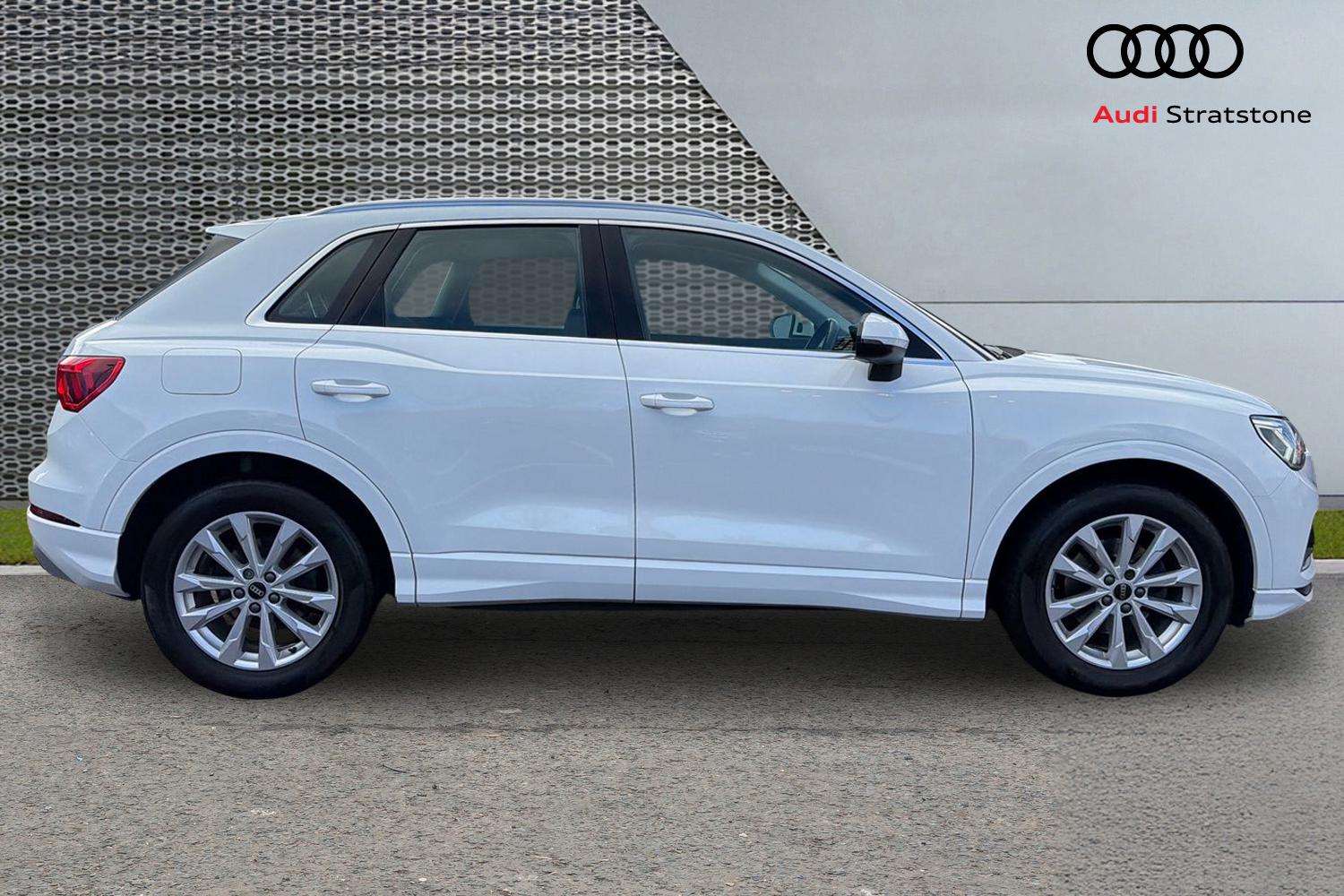 Used Audi Q3 2021 for sale - 77443421: Photo 4