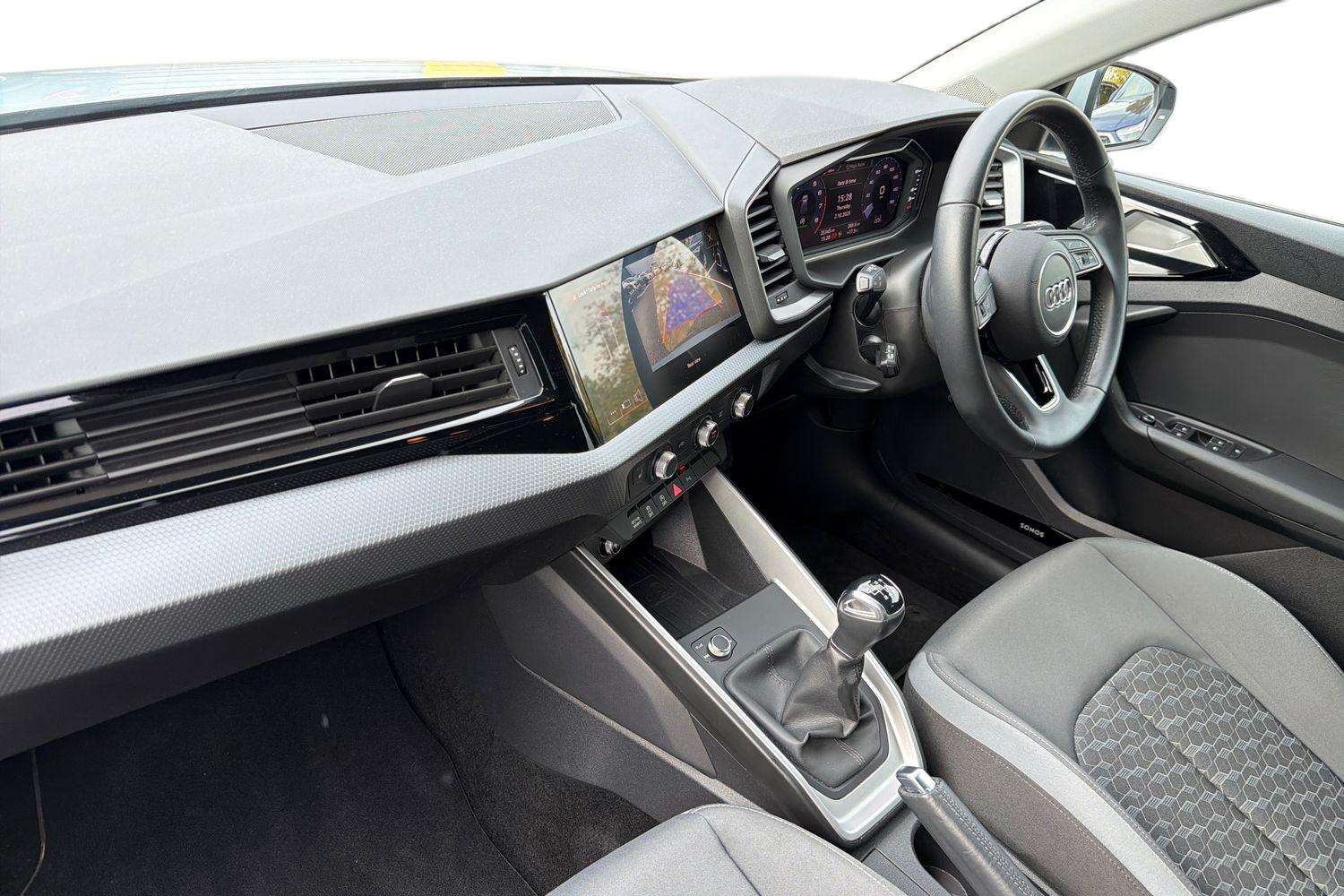 Used Audi A1 2023 for sale - 76156293: Photo 2