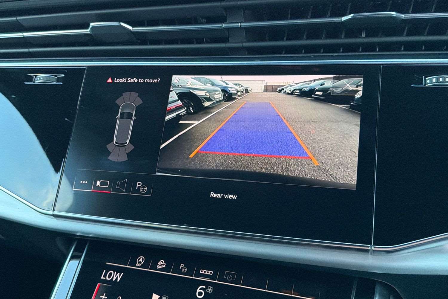 Used Audi Q7 2021 for sale - 76804809: Photo 26