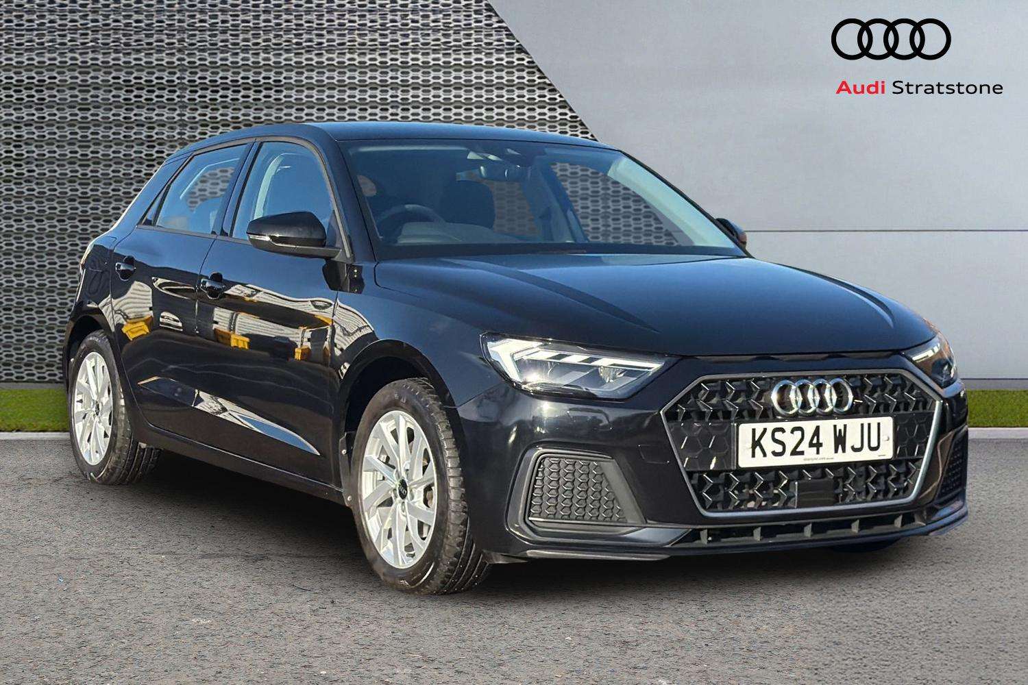 Used Audi A1 2024 for sale - 76804991: Photo 1