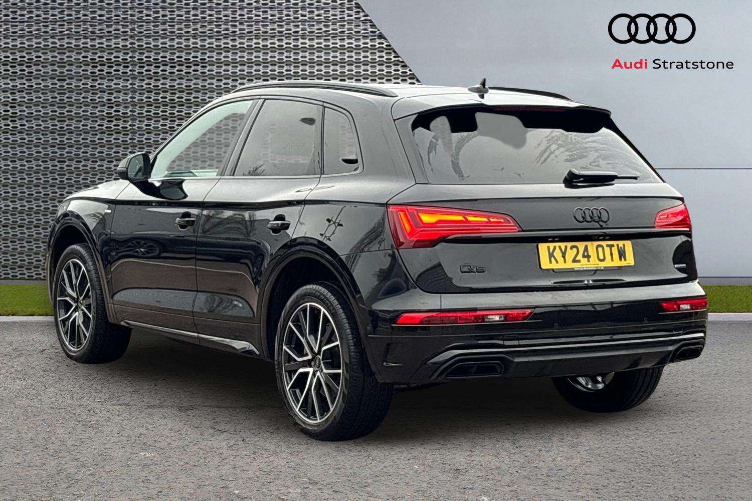 Used Audi Q5 2024 for sale - 77068617: Photo 3