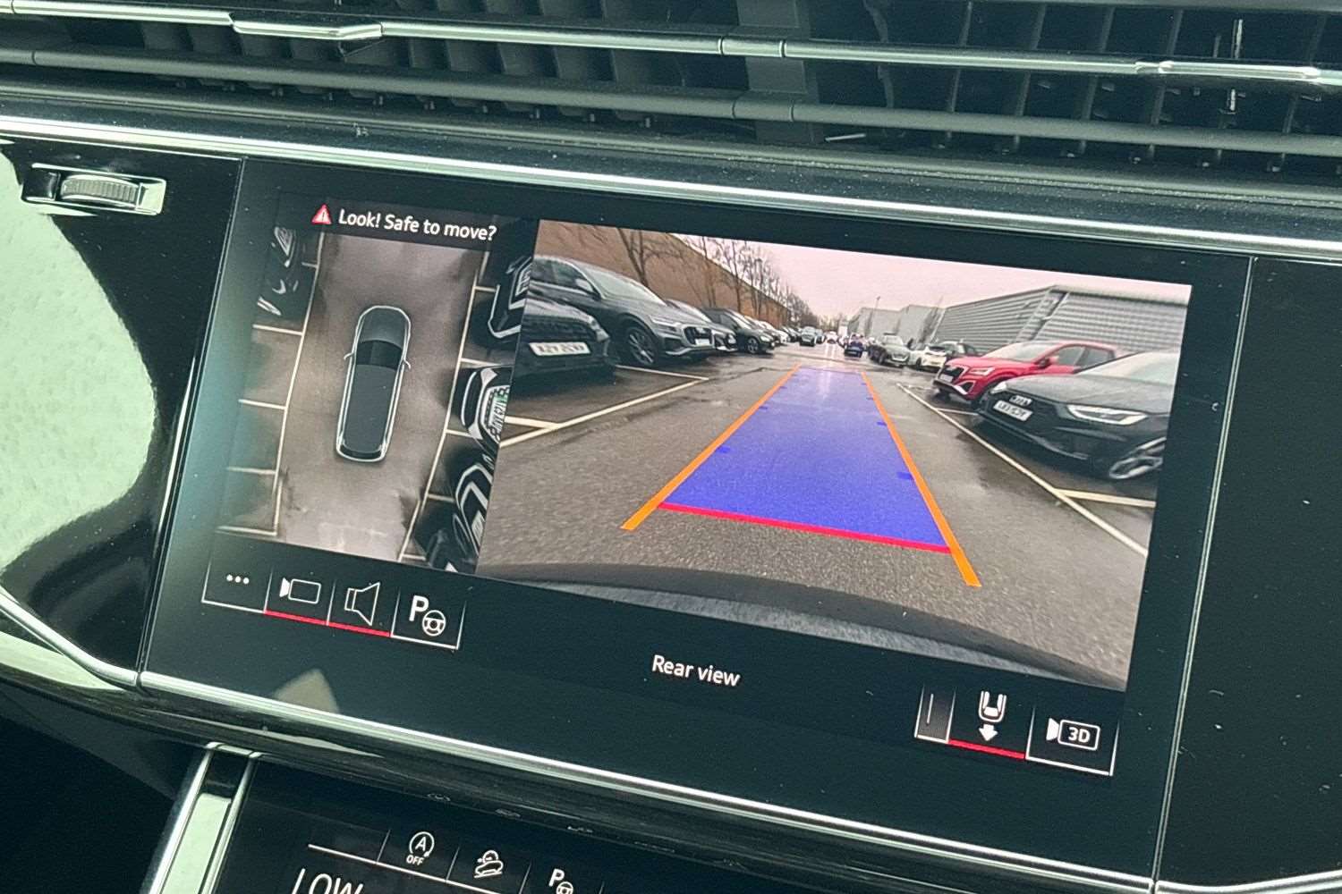 Used Audi Q7 2025 for sale - 76827610: Photo 26