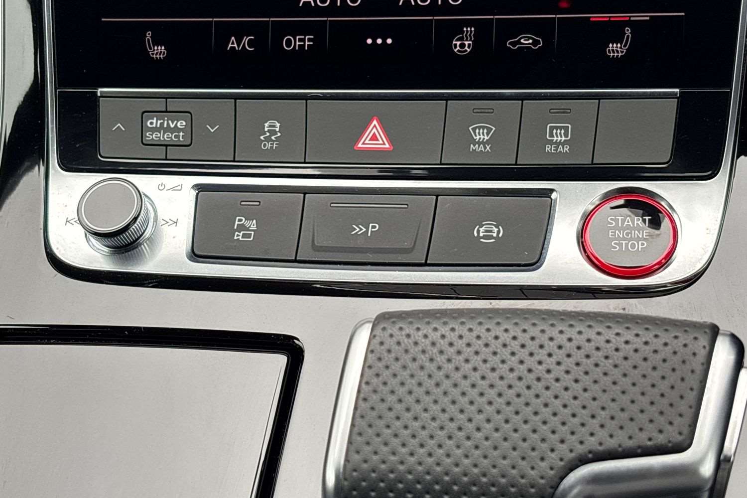 Used Audi Q7 2025 for sale - 76827610: Photo 30