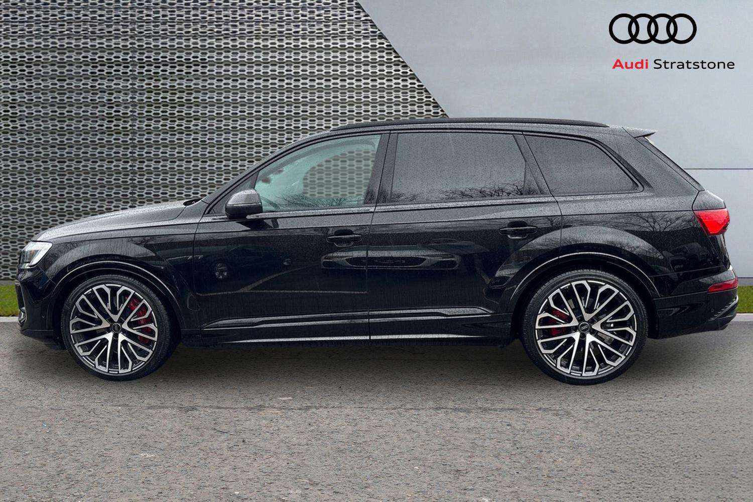 Used Audi Q7 2025 for sale - 76827610: Photo 8